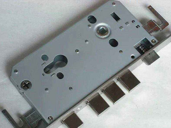 蓬江24小时上门开锁公司