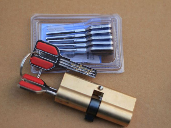 蓬江24小时上门开锁公司